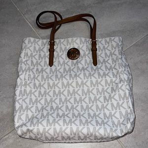 Michael Kors Tote
